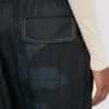 Cargohose in Dunkelblau mit Blumenprint Cargohose in Dunkelblau mit Blumenprint