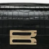 Dorian-Tasche aus geprägtem schwarzem Leder Dorian-Tasche aus geprägtem schwarzem Leder