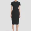 Figurbetontes T-Shirt-Kleid in Schwarz Figurbetontes T-Shirt-Kleid in Schwarz