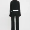 Hose mit Seiteneinsätzen in Schwarz Hose mit Seiteneinsätzen in Schwarz