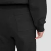Jogginghose mit gesticktem Logo in Schwarz Jogginghose mit gesticktem Logo in Schwarz