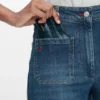 Kartenetui in Mitternachtsblau aus Leder mit Krokodilprägung Kartenetui in Mitternachtsblau aus Leder mit Krokodilprägung