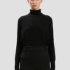 Marie-Pullover in Schwarz Marie-Pullover in Schwarz