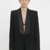 Smokingjacke mit Schalkragen in Schwarz Smokingjacke mit Schalkragen in Schwarz