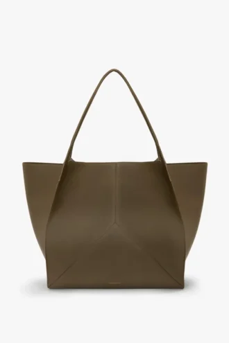 The Victoria Reisetasche aus khakifarbenem Leder