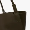 The Victoria Reisetasche aus khakifarbenem Leder
