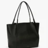 The Victoria Reisetasche aus schwarzem Leder