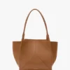 The Victoria-Tasche aus hellbraunem Leder The Victoria-Tasche aus hellbraunem Leder