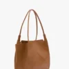 The Victoria-Tasche aus hellbraunem Leder The Victoria-Tasche aus hellbraunem Leder