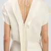 Twist-Schulterkleid in Elfenbein Twist-Schulterkleid in Elfenbein