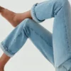 Victoria-Jeans in hellblauer Waschung Victoria-Jeans in hellblauer Waschung